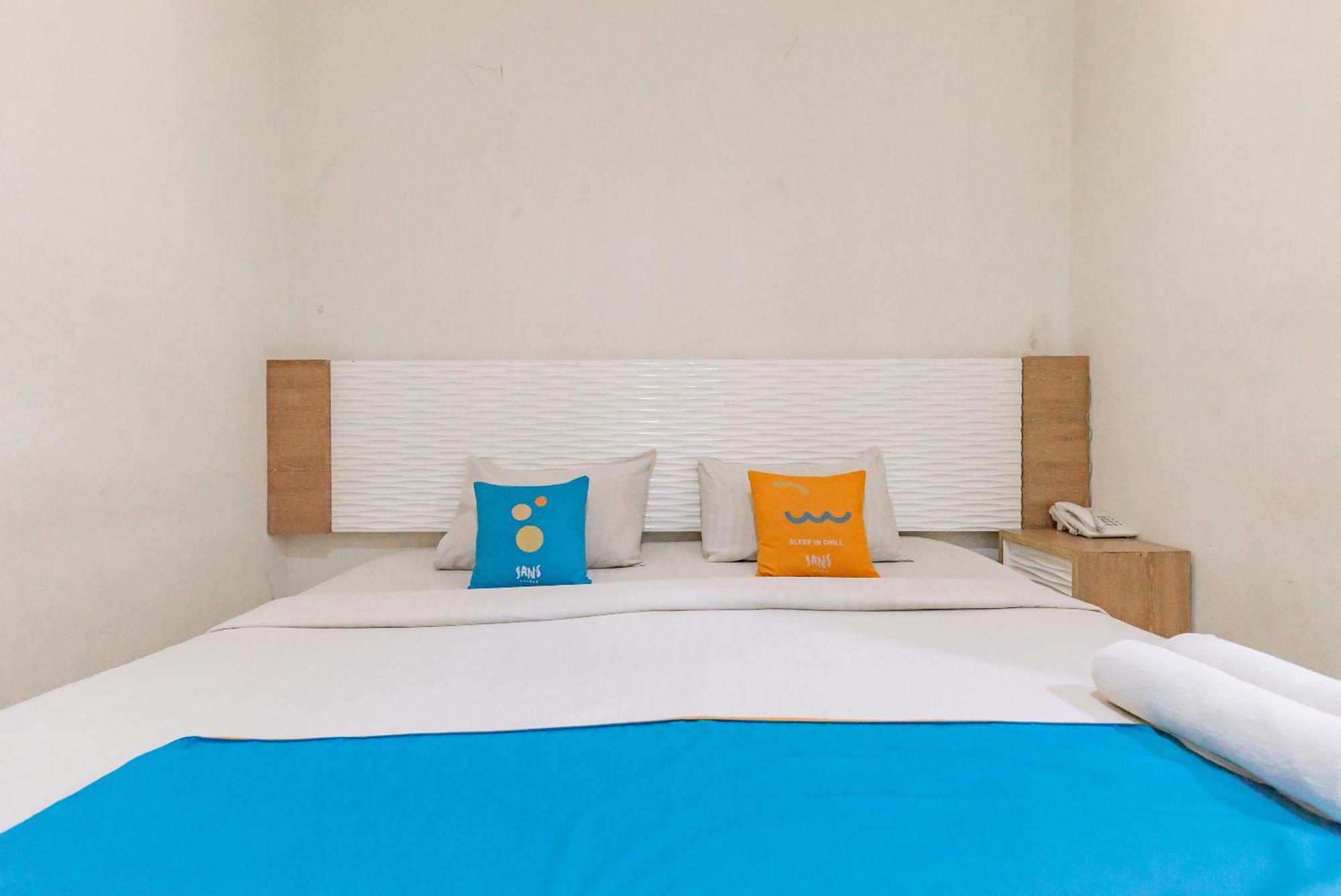 Sans Hotel Diemdi Kiaracondoong Bandung Bagian luar foto