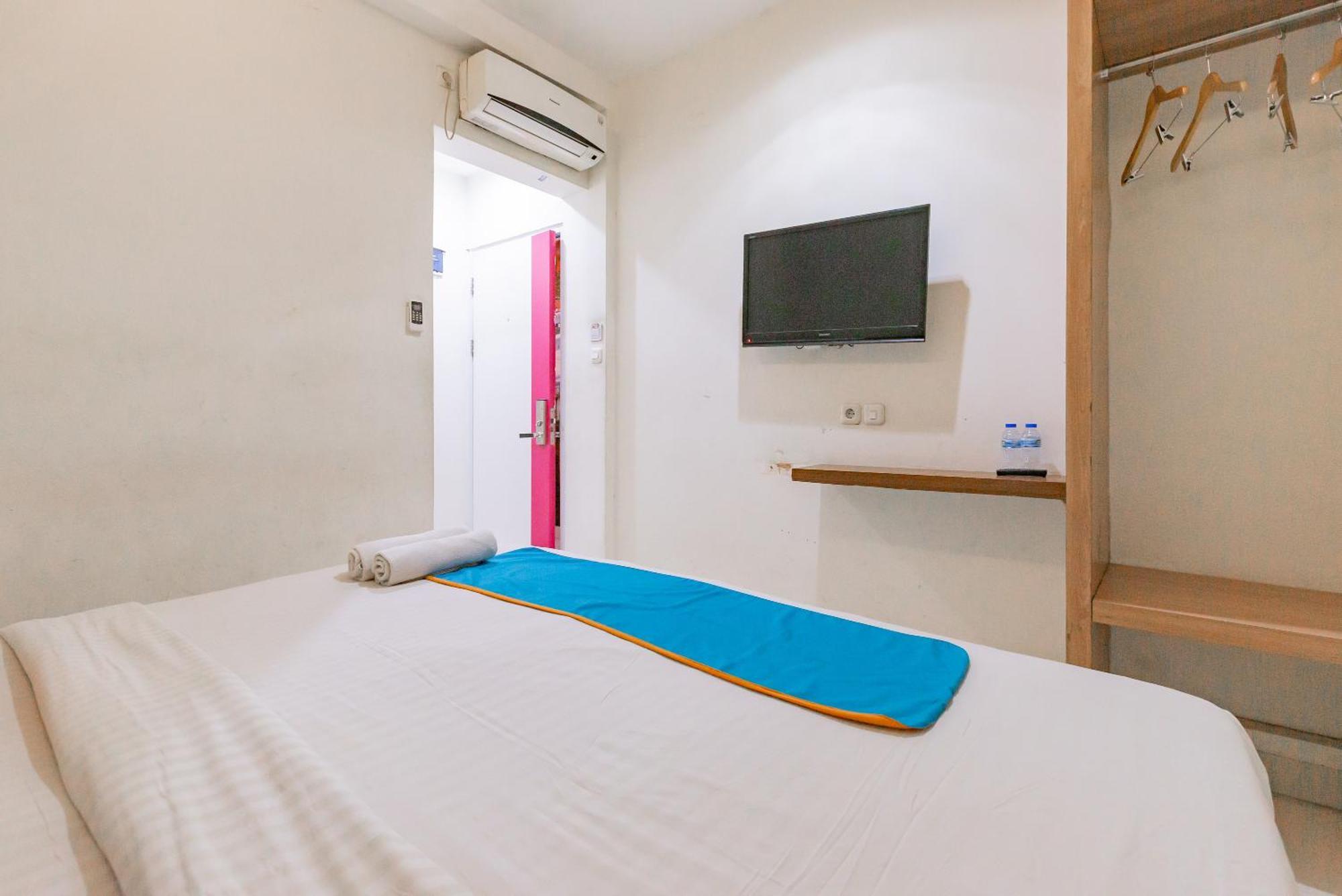 Sans Hotel Diemdi Kiaracondoong Bandung Bagian luar foto