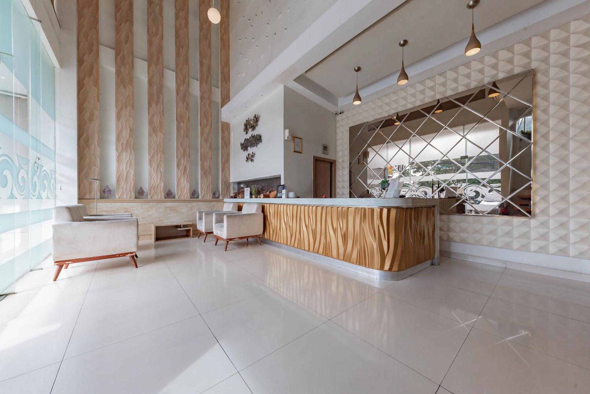 Sans Hotel Diemdi Kiaracondoong Bandung Bagian luar foto
